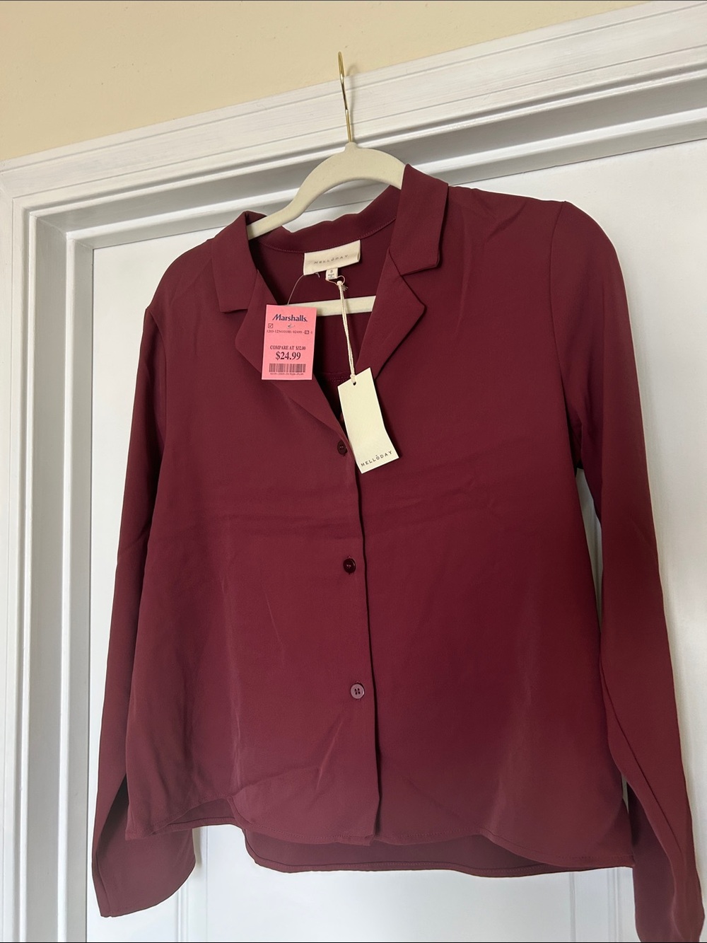MELLODAY Burgundy Button-Front Collared Women's Top